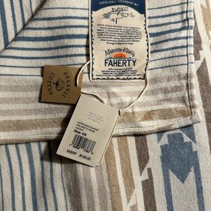 Faherty Adirondack Blanket - Artuc Range - Organic Cotton Blanket